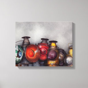 Zug - Eine Sammlung von Eisenbahnlaternen Leinwanddruck