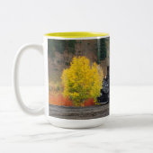 Zug in Silverton Zweifarbige Tasse (Links)