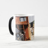 Zug-Tasse Verwandlungstasse (Vorderseite Links)