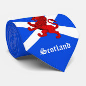 Zügellose Löweflagge Schottlands Krawatte (Gerollt)