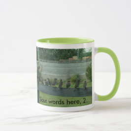 Zügelt Vögel auf einer Schiene Ihre Worte Tasse