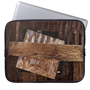 Zugemauerte alte Holzhäuser Fenster Laptopschutzhülle