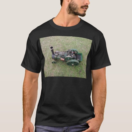 Zugkraft-Motor-Modell T-Shirt (Vorderseite)