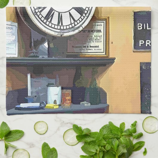 ZUGSTATIONEN GESCHIRRTUCH (Gefaltet)