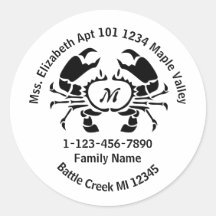 Zuhause-Adresse der Crab Monogram-Familie