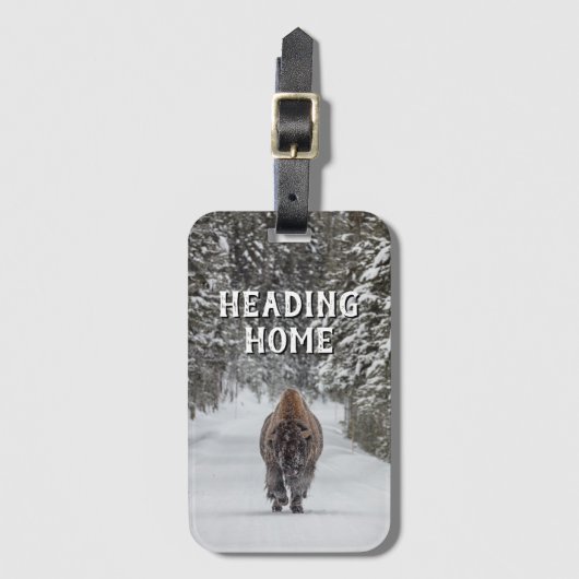 Zuhause Bison in der Schneefälle Gepäckanhänger (Vorderseite Vertikal)