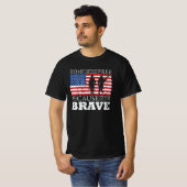 Zuhause der freien wegen der Brave - USA Flag T-Shirt (Vorne ganz)