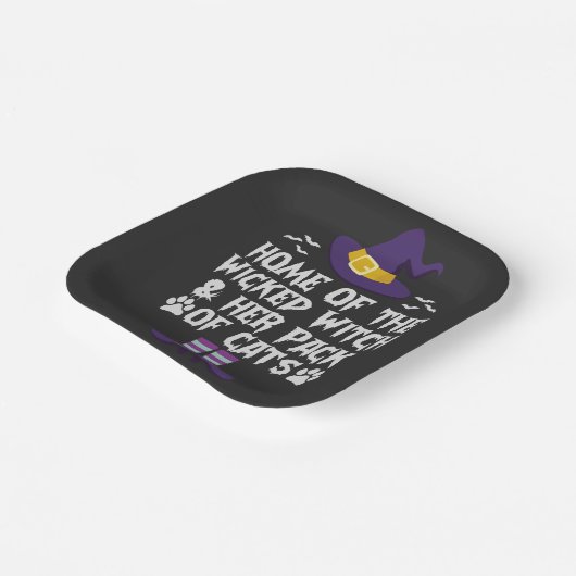 Zuhause der Wicken Hexe und ihr Katzen-Funny Pappteller (Gewinkelt)