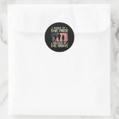 Zuhause des Freistaates wegen der tapferen US-Flag Runder Aufkleber (Tasche)