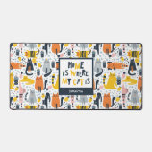 Zuhause ist der Mit Monogramm Name meiner Katze Schreibtischunterlage (Vorderseite)