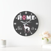 Zuhause ist der Ort, an dem Iggy Dog Funny Quote W Große Wanduhr (Zuhause)