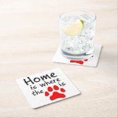 Zuhause ist dort, wo der Pfotendruck steht Rechteckiger Pappuntersetzer (Vor Ort)