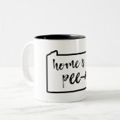 Zuhause ist Pee-Ay Pennsylvania Zweifarbige Tasse (Vorderseite Links)