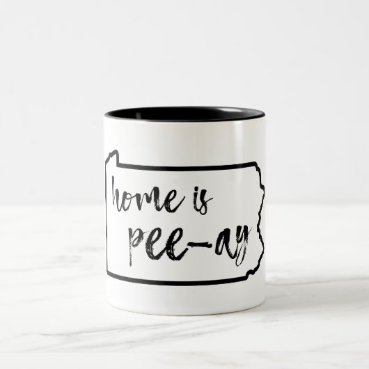 Zuhause ist Pee-Ay Pennsylvania Zweifarbige Tasse (Mittel)