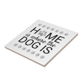 Zuhause ist, wo der Hund als Silberstreifen-Pfoste Fliese (Seite)