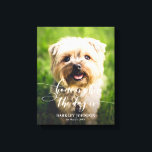 Zuhause ist, wo der Hund ist benutzerdefinierte Fo Leinwanddruck<br><div class="desc">Charmant kalligraphische Briefe lauten: "Zuhause ist,  wo der Hund ist" über dem Foto Ihres Hundes. Personalisieren Sie diese vertikale Layout-Leinwand mit dem Namen Ihrer Familie oder des Begleiters und dem Jahr,  in dem sie Ihrer Crew beigetreten sind.</div>