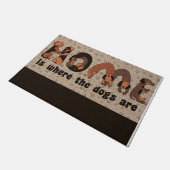 Zuhause ist, wo die Hunde sind Fußmatte (Schrägansicht)