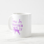 Zuhause ist, wo immer mein Hund ist - Lila Design Kaffeetasse (Vorderseite Links)