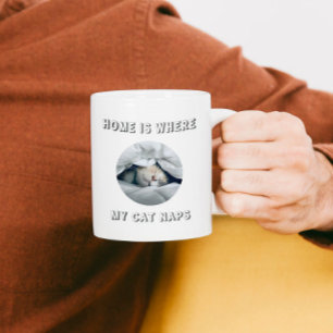 Zuhause ist, wo meine Katze Nickerchen benutzerdef Kaffeetasse