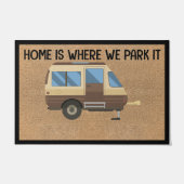 Zuhause ist, wo wir parken es , Camping Decke matt Fußmatte (Vorderseite)