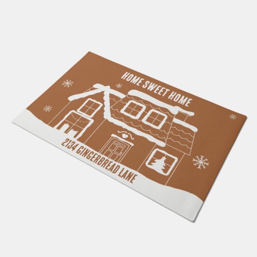 ZUHAUSE ODER BENUTZERDEFINIERTER TEXT GINGERBREAD- FUßMATTE (Schrägansicht)