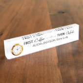 Zuhause-Office-komische Typografie in Schwarzweiß Namensplakette (Seite)