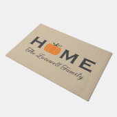 Zuhause Orange Pumpkin Personalisiert Nachname Fal Fußmatte (Schrägansicht)