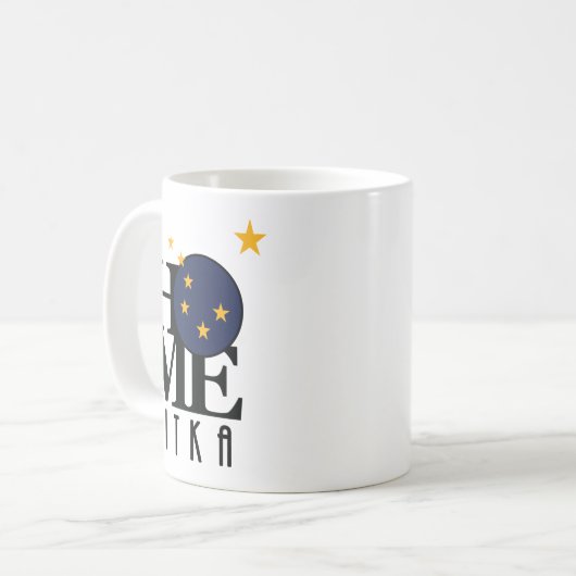 ZUHAUSE Sitka Alaska 11oz Kaffeetasse (Vorderseite Links)