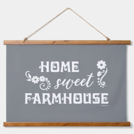 ZUHAUSE SWEET FARMHOUSE WANDTEPPICH MIT HOLZRAHMEN