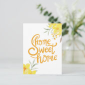 Zuhause Sweet Zuhause Chic Yellow Flowers Glückwün Postkarte (Stehend Vorderseite)
