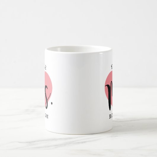 Zukunft Frau Coral Heart Custom Wedding Monogram Kaffeetasse (Mittel)