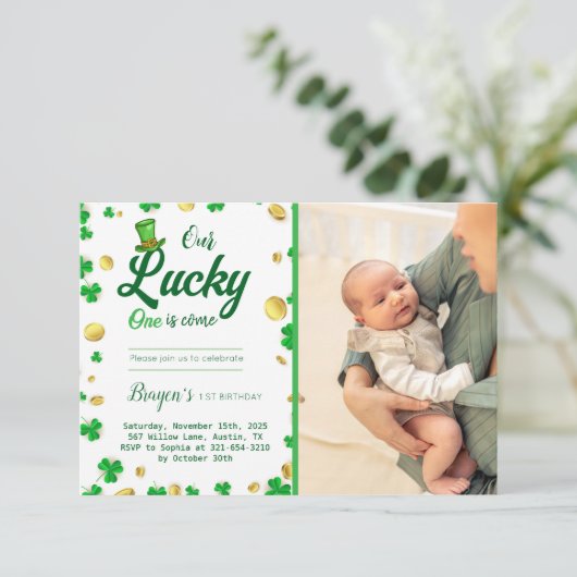 Zum Glück Little One - St. Patrick's Day Baby Show Einladung (Stehend Vorderseite)