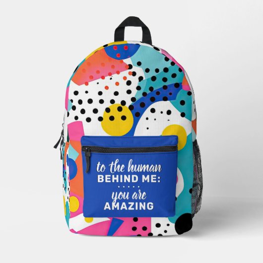 Zum menschlichen Hintergrund hinter mir - Pop Bedruckter Rucksack (Vorderseite)