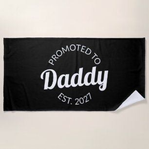 Zum Papa Befördert Est 2027 Neuer Papa Baby Shower Strandtuch