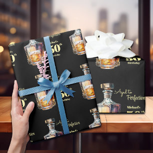 Zum perfekten Alter gereifter Männer-Whiskey-Gebur Geschenkpapier