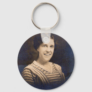 Zumindest ihr Mann liebte ihren RPPC Schlüsselanhänger