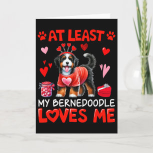 Zumindest mein Bernedoodle, der mich am Valentinst Karte