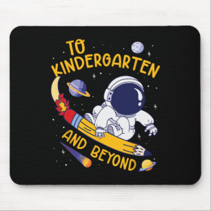 Zur Kita und darüber hinaus Astronaut Zurück zur S Mousepad