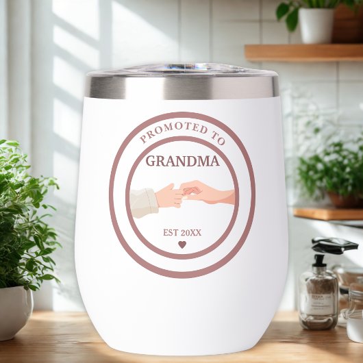Zur Oma befördert EST. 20XX Becher