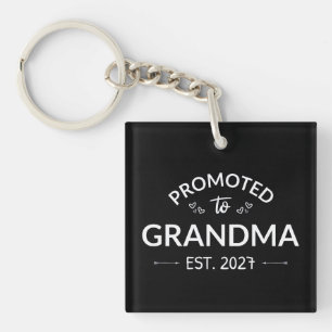 Zur Oma befördert, vorauss. 2027 Neue Nana II Schlüsselanhänger