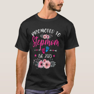 Zur Stiefmutter befördert ca. 2025 Lustiger floral T-Shirt