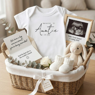Zur Tante Befördert EST-Jahresankündigung Baby Strampler