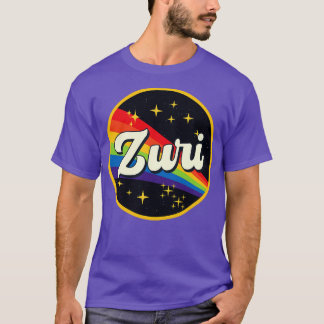 Zuri Rainbow im Vintagen Weltraumstil T-Shirt