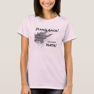 Zurück, sie benutzt Mathematik-T - Shirt