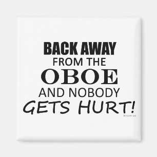 Zurück weg von dem Oboe Magnet