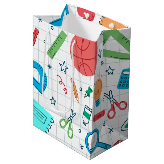 Zurück zu den weißen Vorräten der Schule Mittlere Geschenktüte (Vorderseite Schrägansicht)