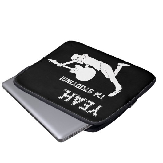 Zurück zu School Rocker "Ja, ich studiere" Laptopschutzhülle (Vorne Knopf)