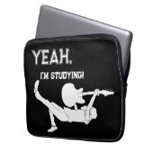 Zurück zu School Rocker "Ja, ich studiere" Laptopschutzhülle (Vorderseite Links)