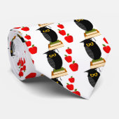 Zurück zu Schule Krawatte (Gerollt)