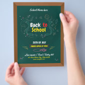 Zurück zum Flyer der Schule (Hand)